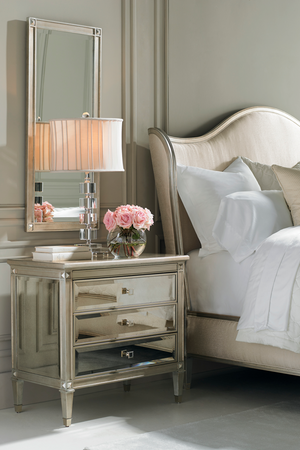 Winged Upholstered Bed | Caracole Bedtime Beauty | Oroa.com