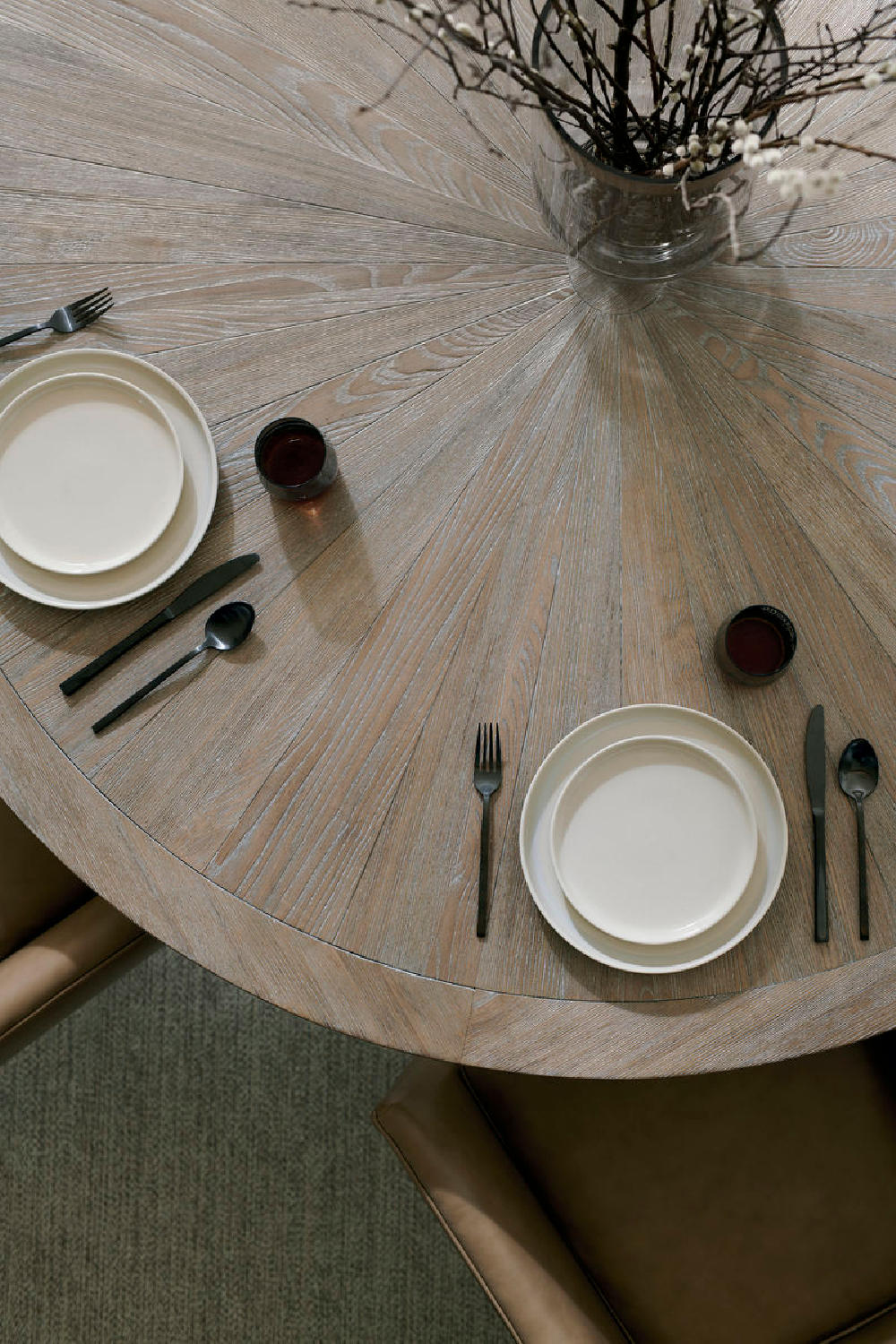 Round Ash Dining Table | Caracole Rough And Ready 54 | Oroa.com