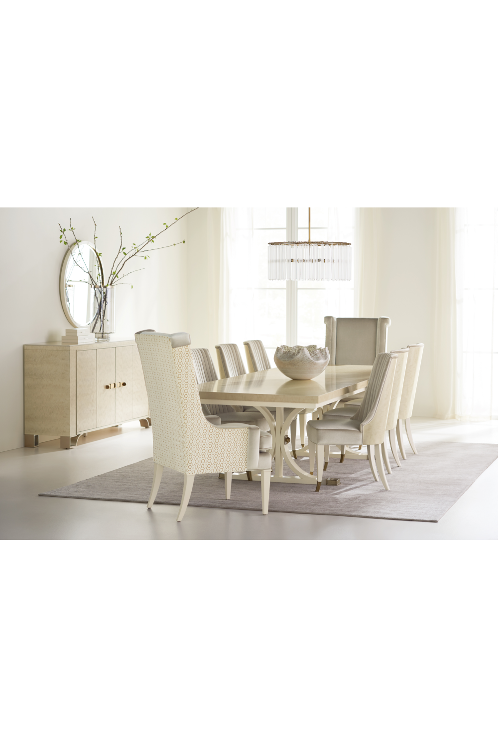 Tailored Modern Dining Chair | Caracole Line Me Up | Oroa.com