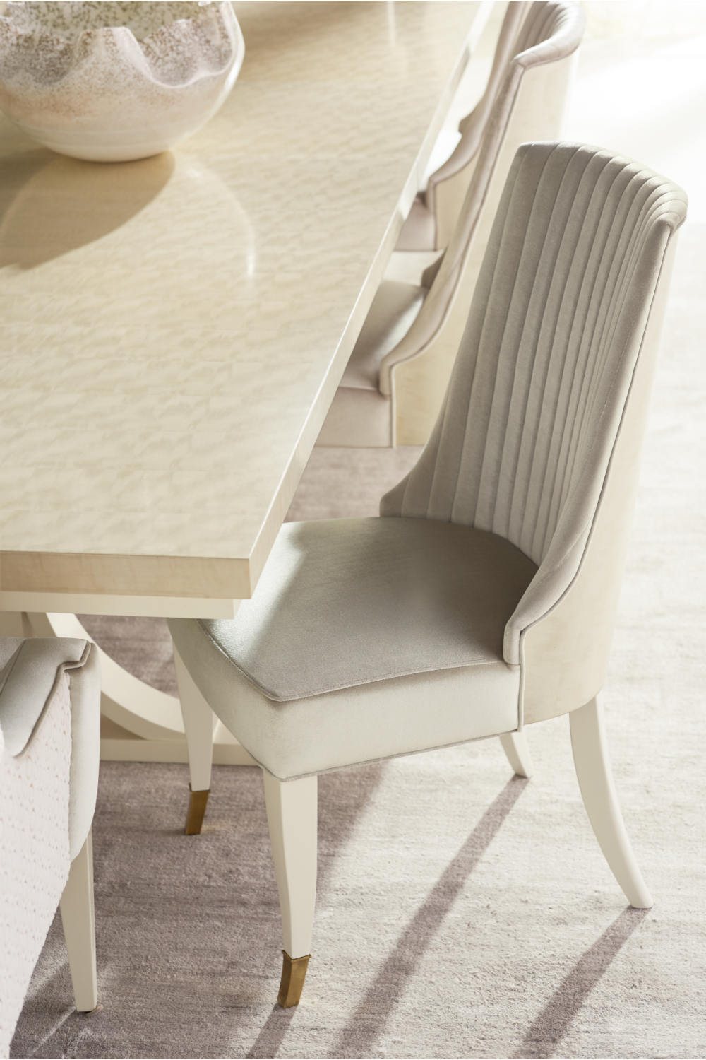 Tailored Modern Dining Chair | Caracole Line Me Up | Oroa.com