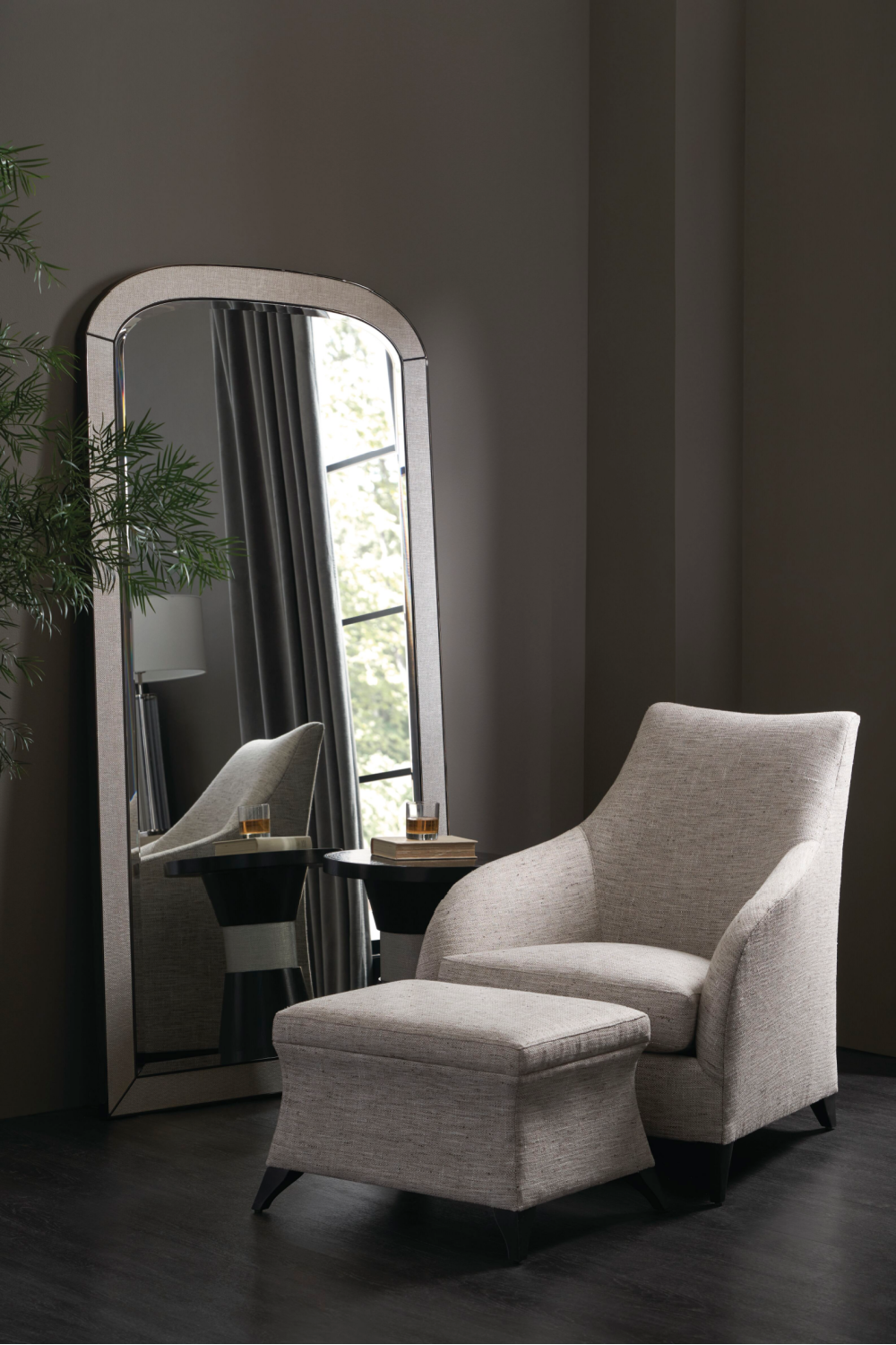 Arched Beveled Floor Mirror | Caracole Vantage Point | Oroa.com