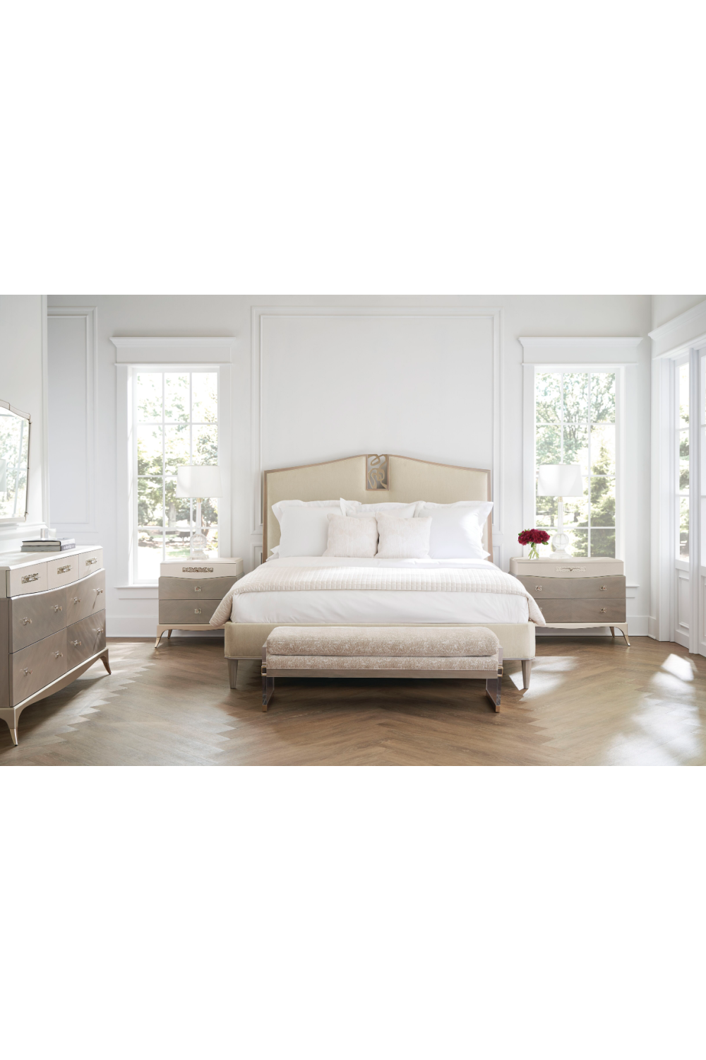 Cream Chenille Modern Bed | Caracole Crescendo | Oroa.com
