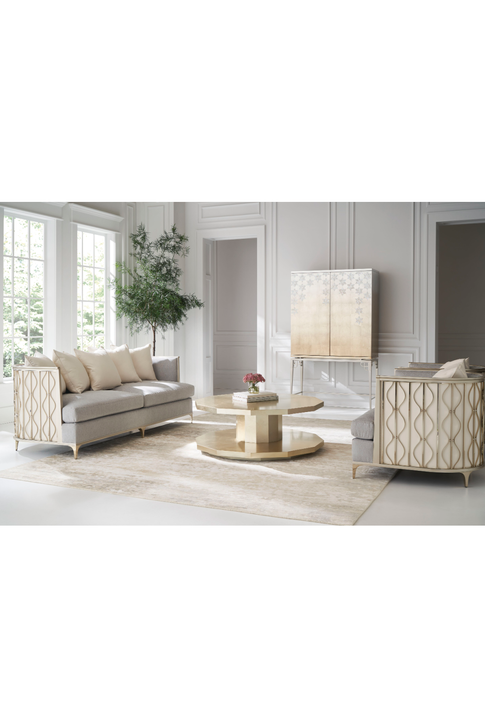 Gray Statement Lounge Chair | Caracole Back In Style | Oroa.com