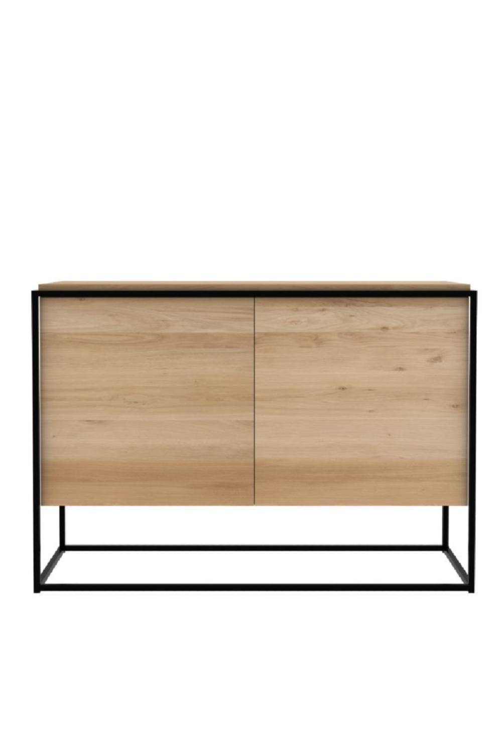 2-Door Wooden Oak Sideboard | Ethnicraft Monolit | Oroa.com