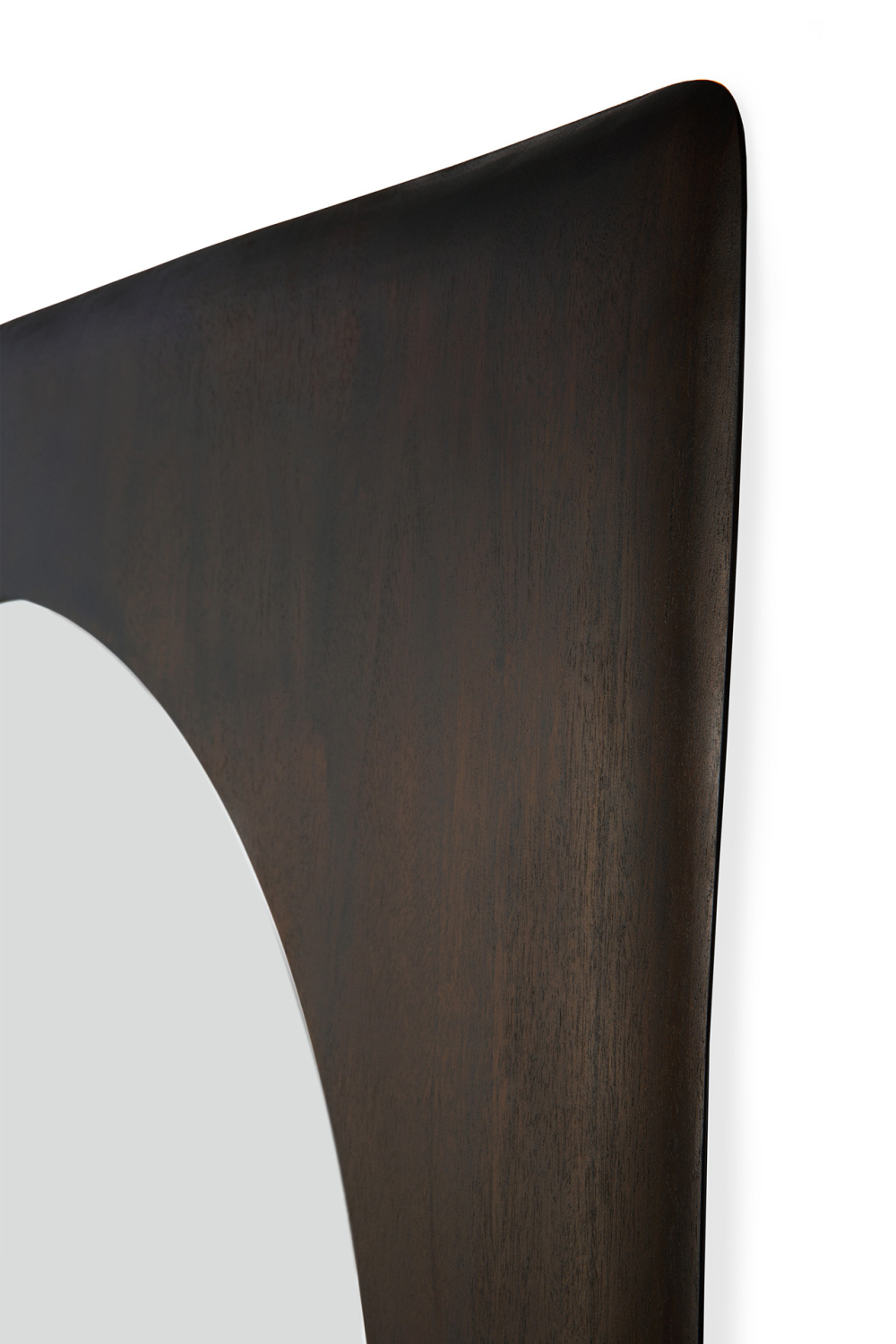 Varnished Mahogany Wall Mirror | Ethnicraft PI | OROA.COM