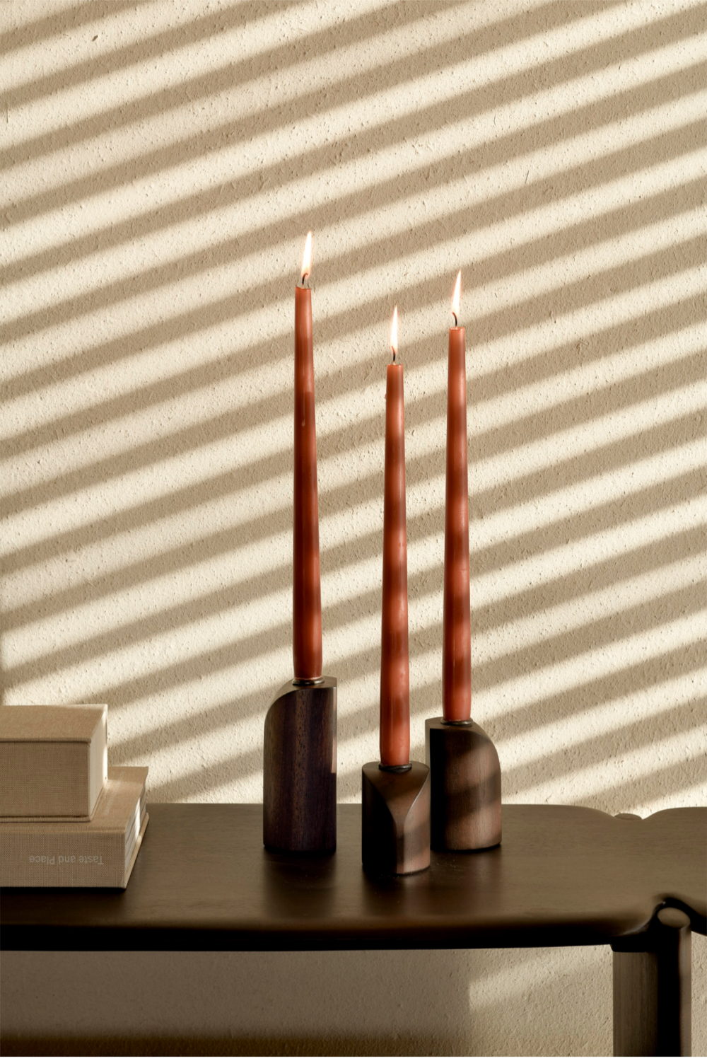 Brown Mahogany Candle Holders (3) | Ethnicraft PI | Oroa.com