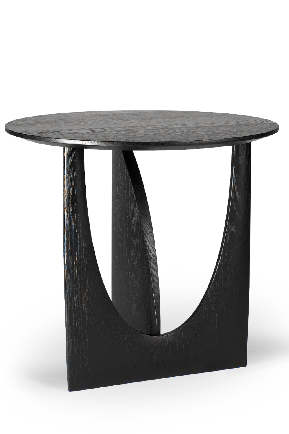 Modern Varnished Side Table | Ethnicraft Geometric | OROA.com