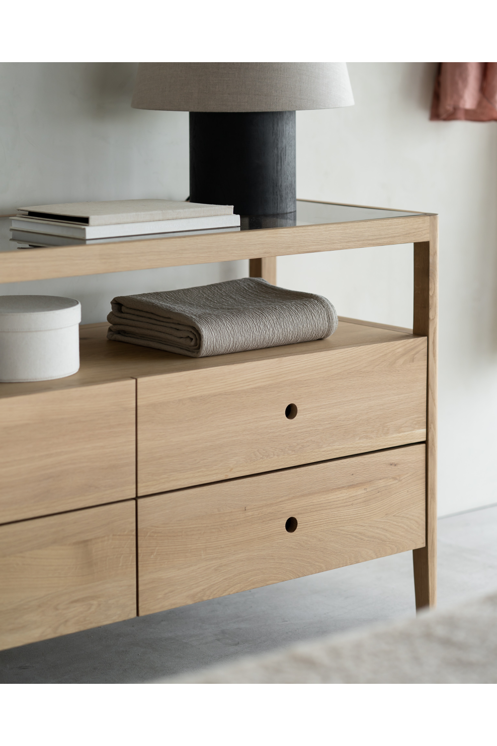 Oiled Oak Dresser | Ethnicraft Spindle | Oroa.com
