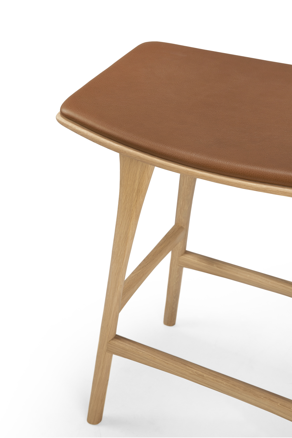 Modern Upholstered Oak Counter Stool | Ethnicraft Osso | Oroa.com
