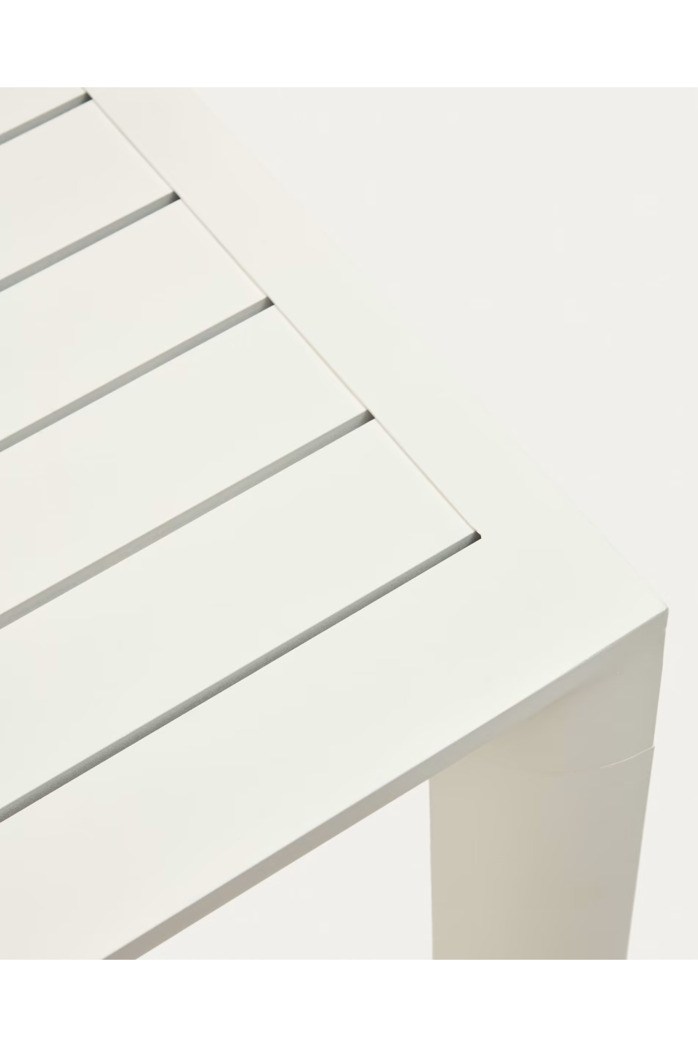 White Aluminum Outdoor Table | La Forma Culip | Oroa.com