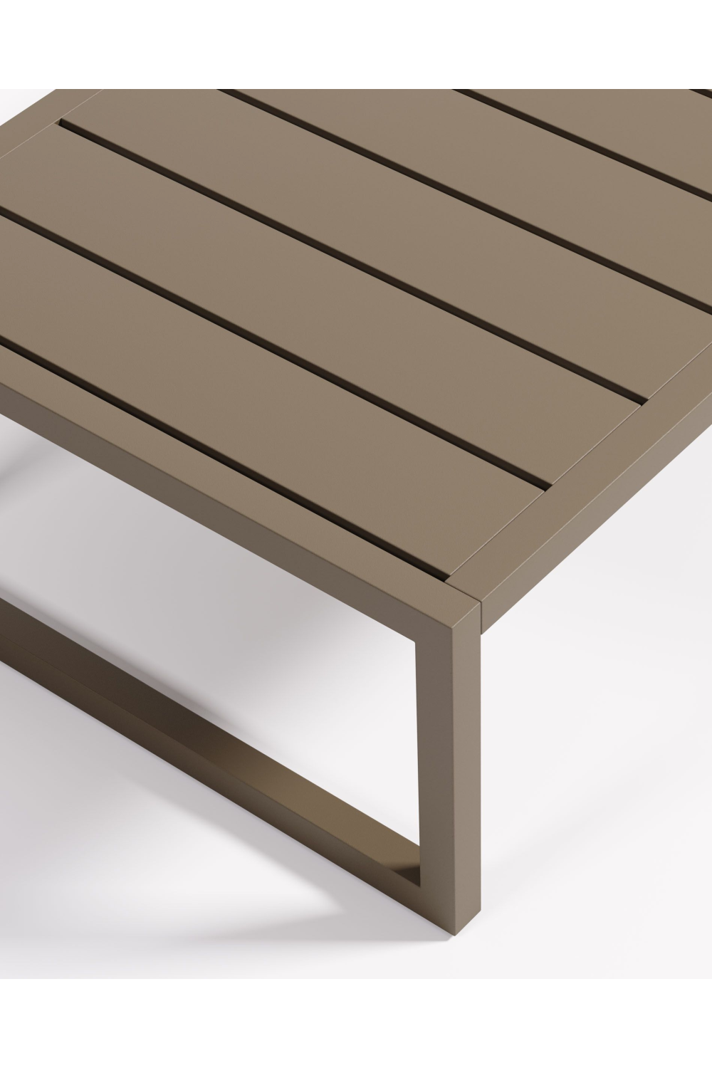 Aluminum Outdoor Side Table | La Forma Comova | Oroa.com