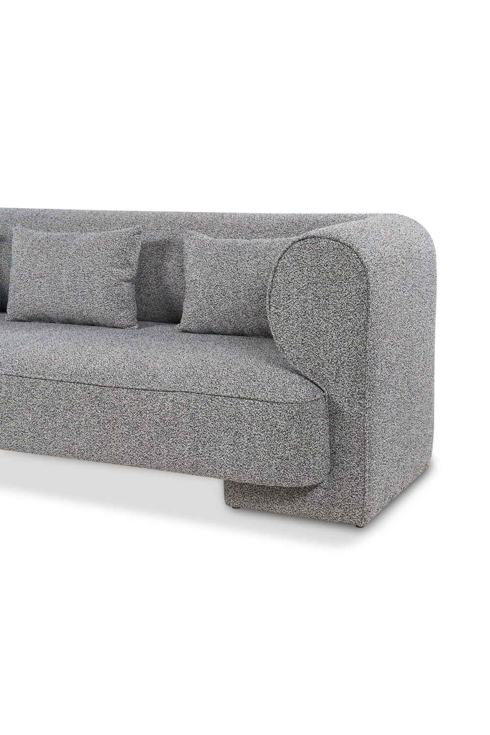 Modern Minimalist Sofa | Liang & Eimil Mitho | Oroa.com