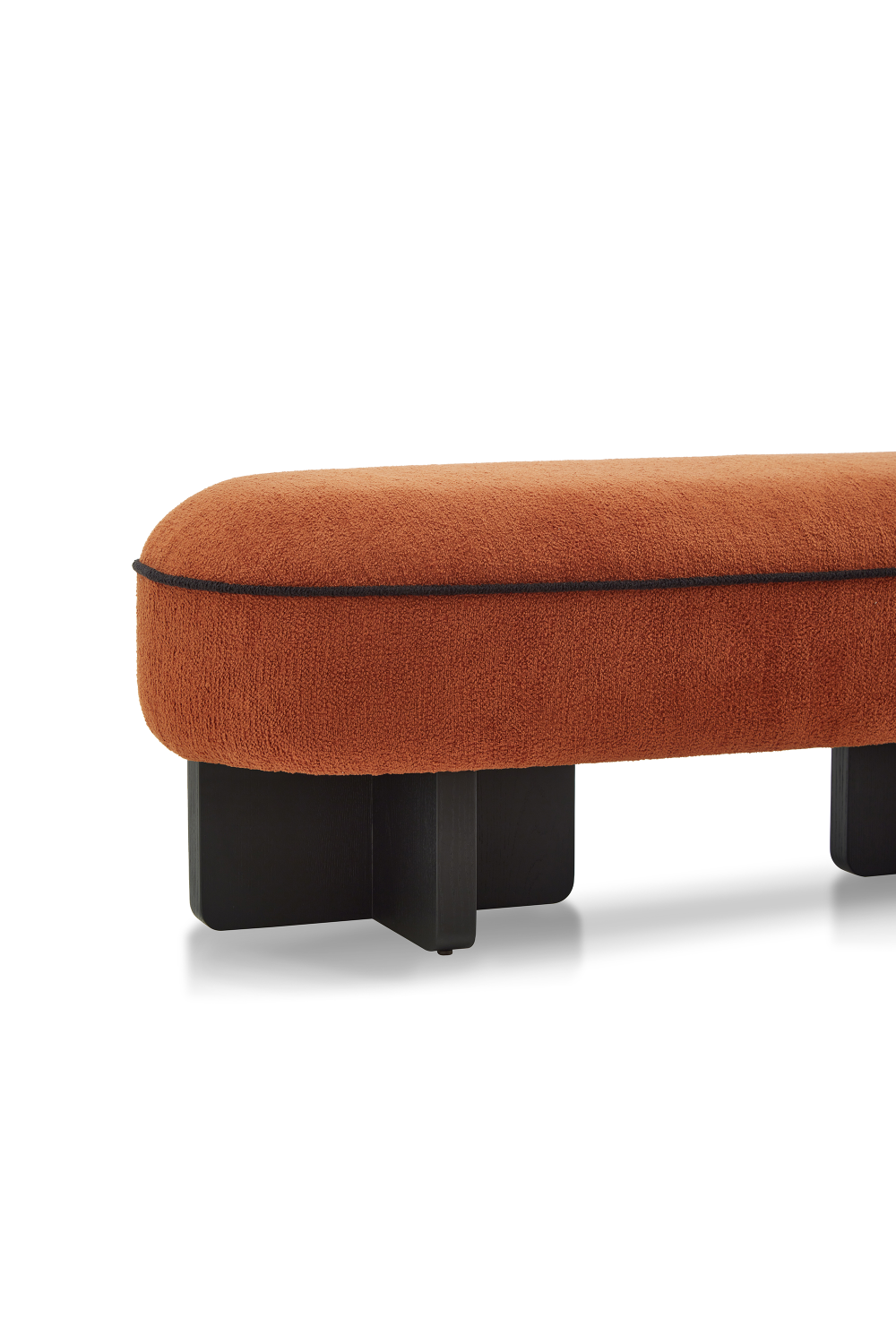 Oval Upholstered Long Bench | Liang & Eimil Lander | Oroa.com