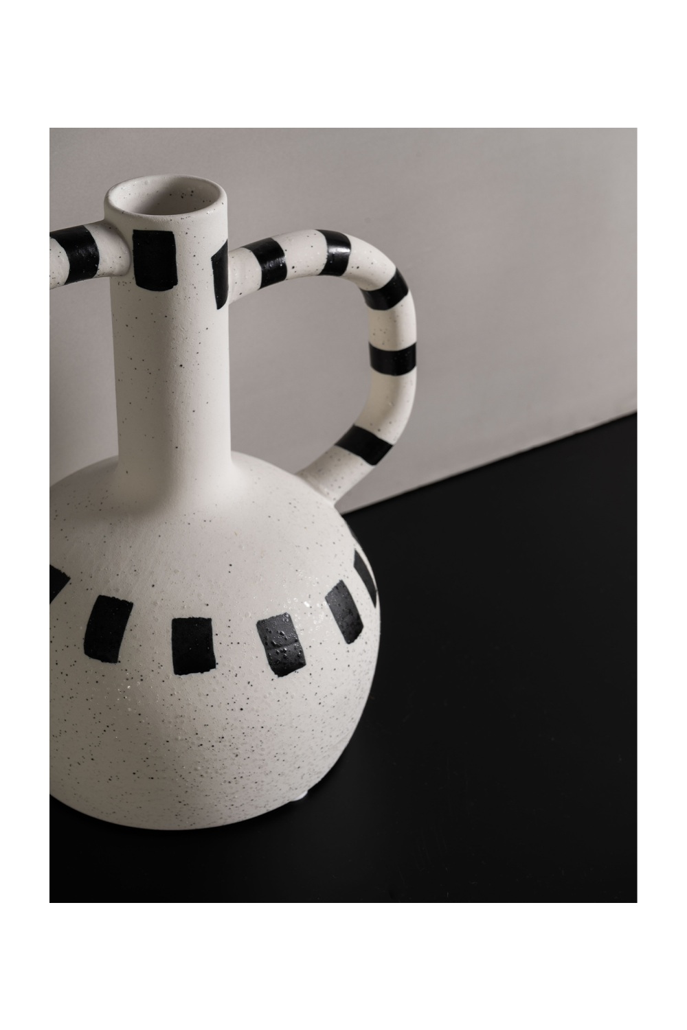 Ceramic Contemporary Vase | Liang & Eimil Irving | Oroa.com
