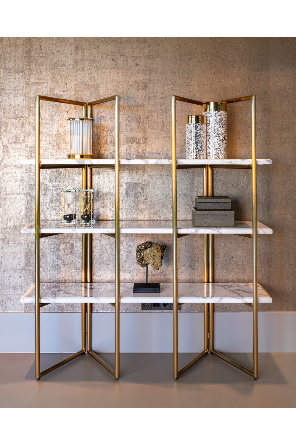 Gold Framed Marble Cabinet | OROA Lagrand | Oroa.com