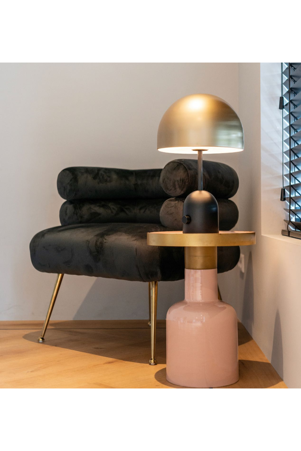 Golden Domed Shade Table Lamp M | OROA Elvina | Oroa.com