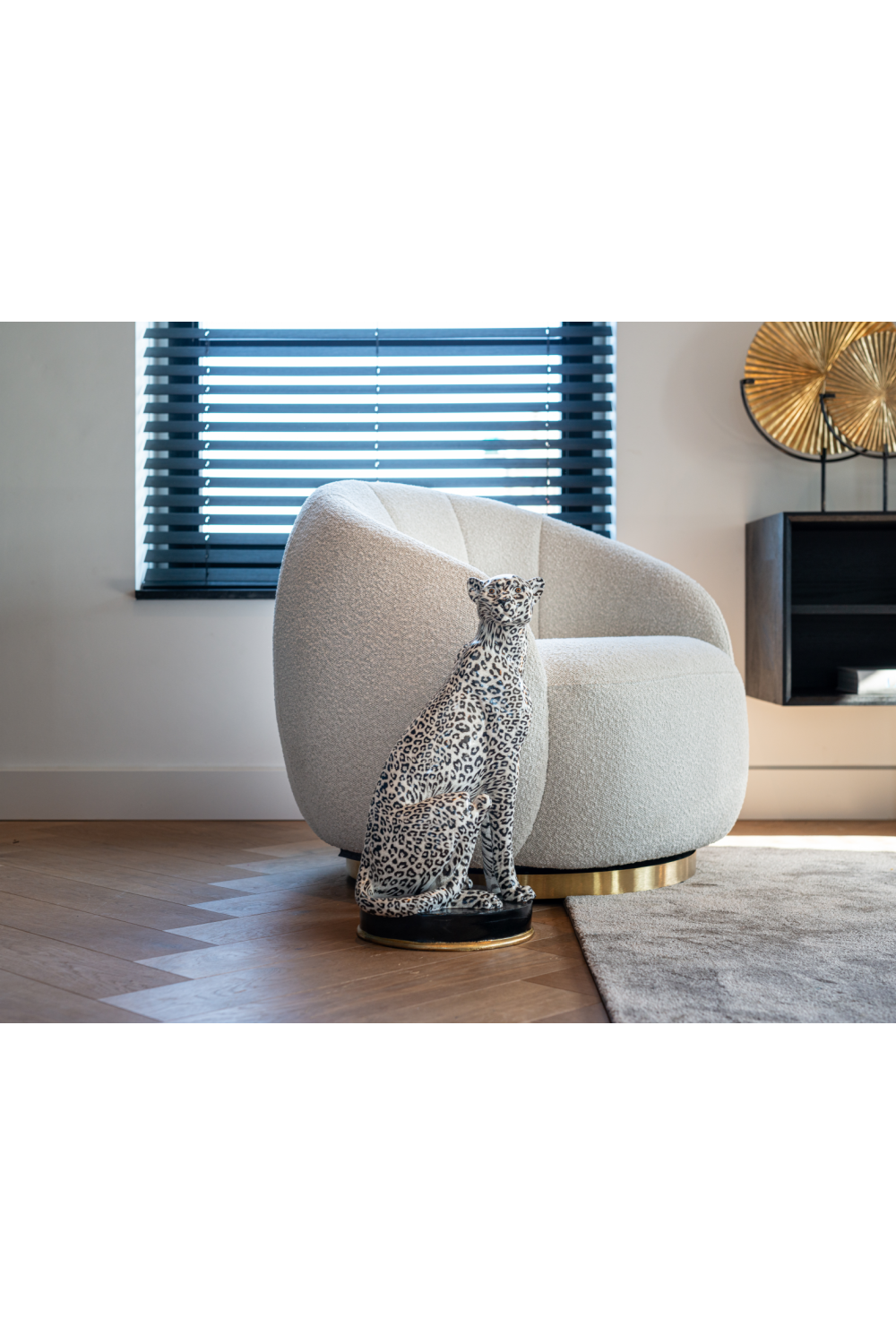 White Bouclé Gold Swivel Chair | OROA Jago | OROA