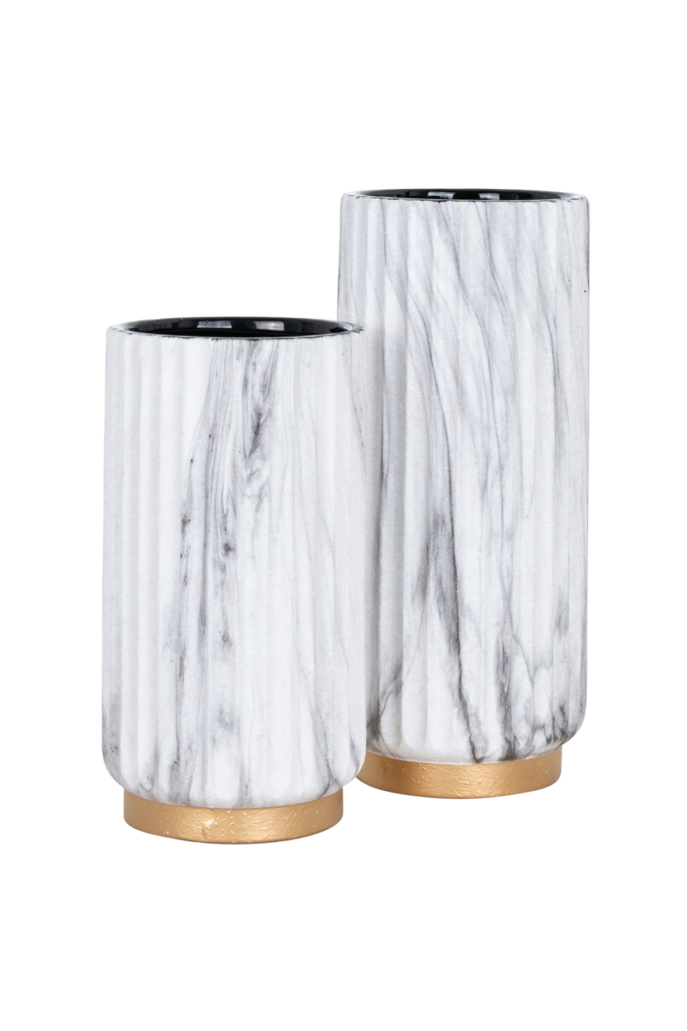 Corrugated White Ceramic Vase S | OROA Kenji | OROA.com