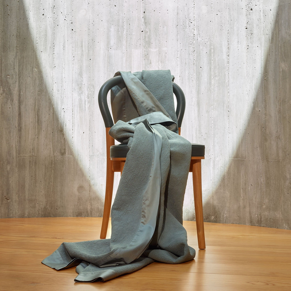 Combed Cotton Matelassé Bedspread | Amalia Home Aura | Oroa.com