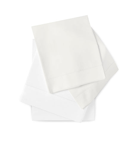 525TC White Percale Flat Sheet | Amalia Home Victoria | Oroa.com